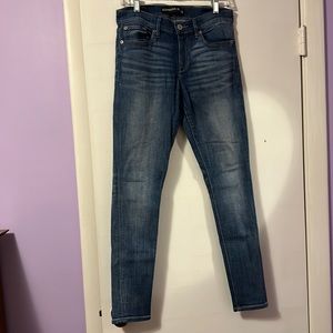 Medium wash Express Jeans
